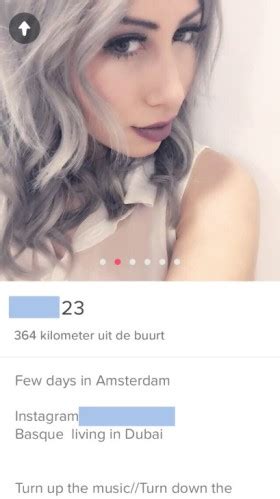 tinder profiel tekst vrouw voorbeeld|15 Tinder profiel tips: Zo krijg je vanavond al 10x。